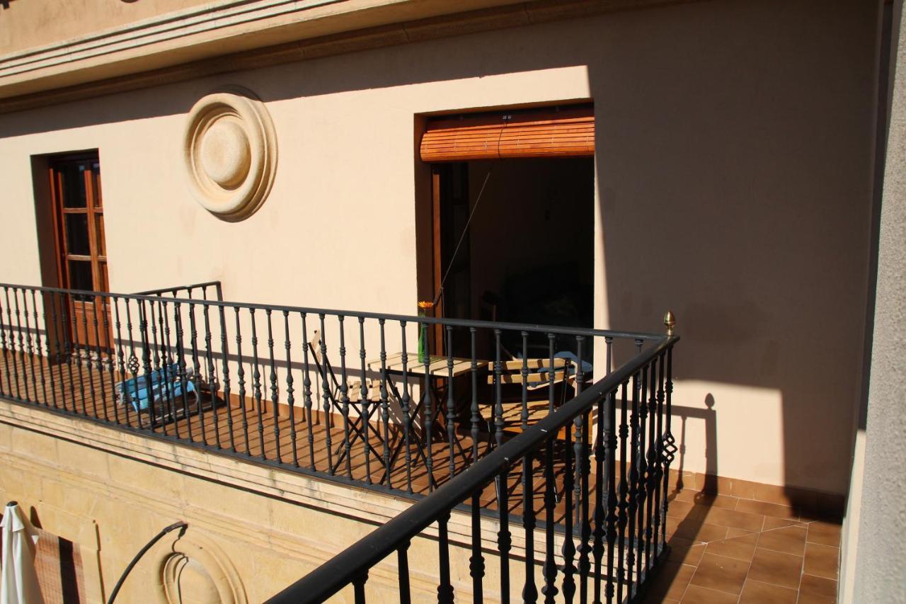 Apartamento Palacio De Las Sevillanas Haro Exterior photo