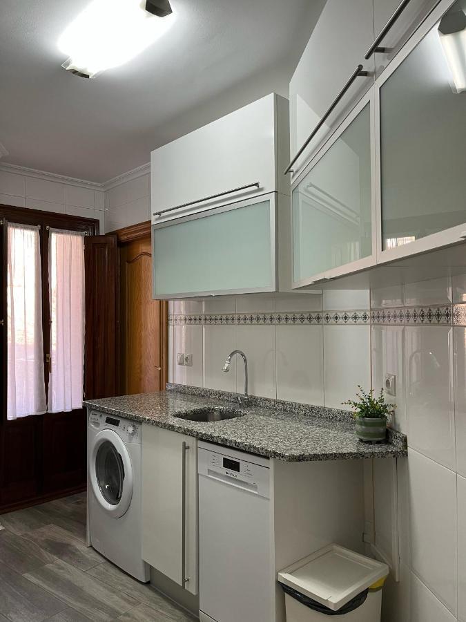 Apartamento Palacio De Las Sevillanas Haro Exterior photo