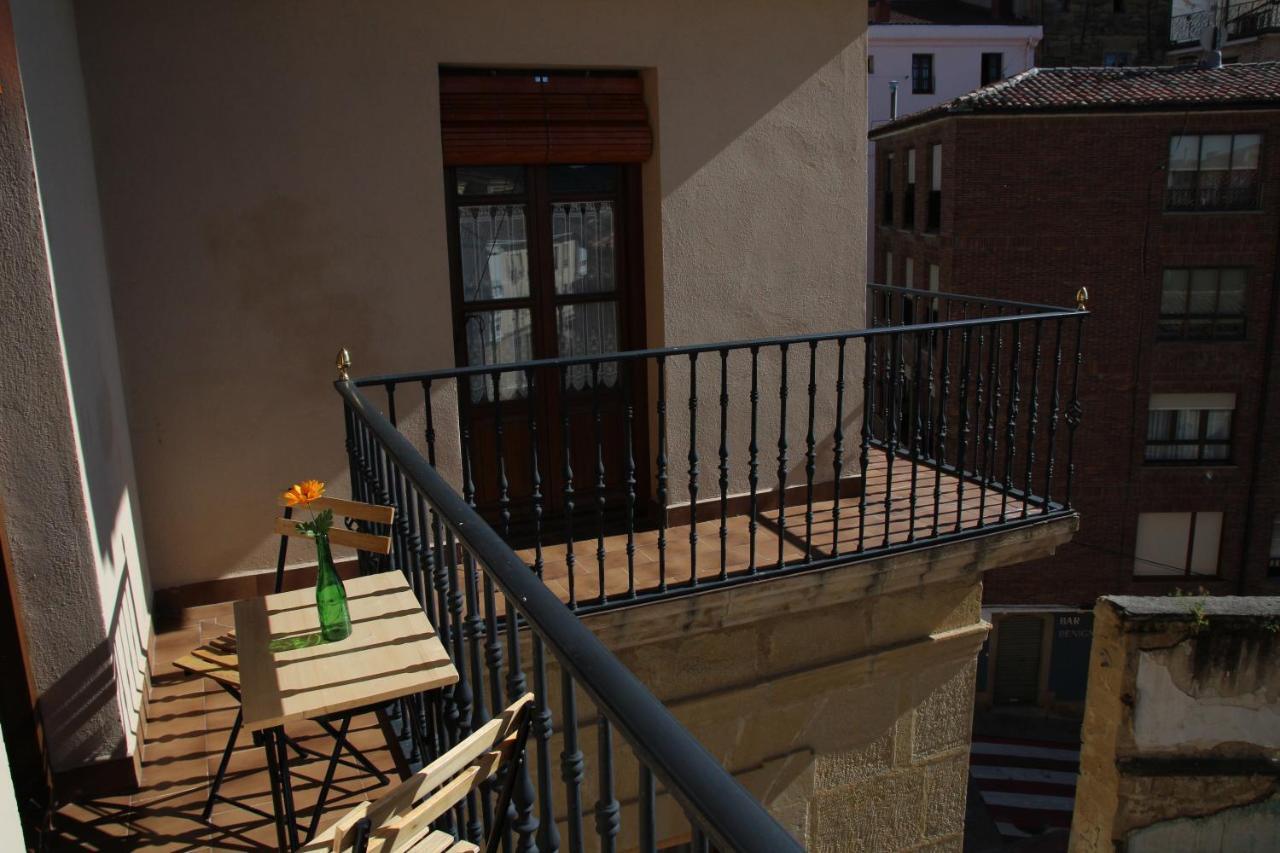 Apartamento Palacio De Las Sevillanas Haro Exterior photo