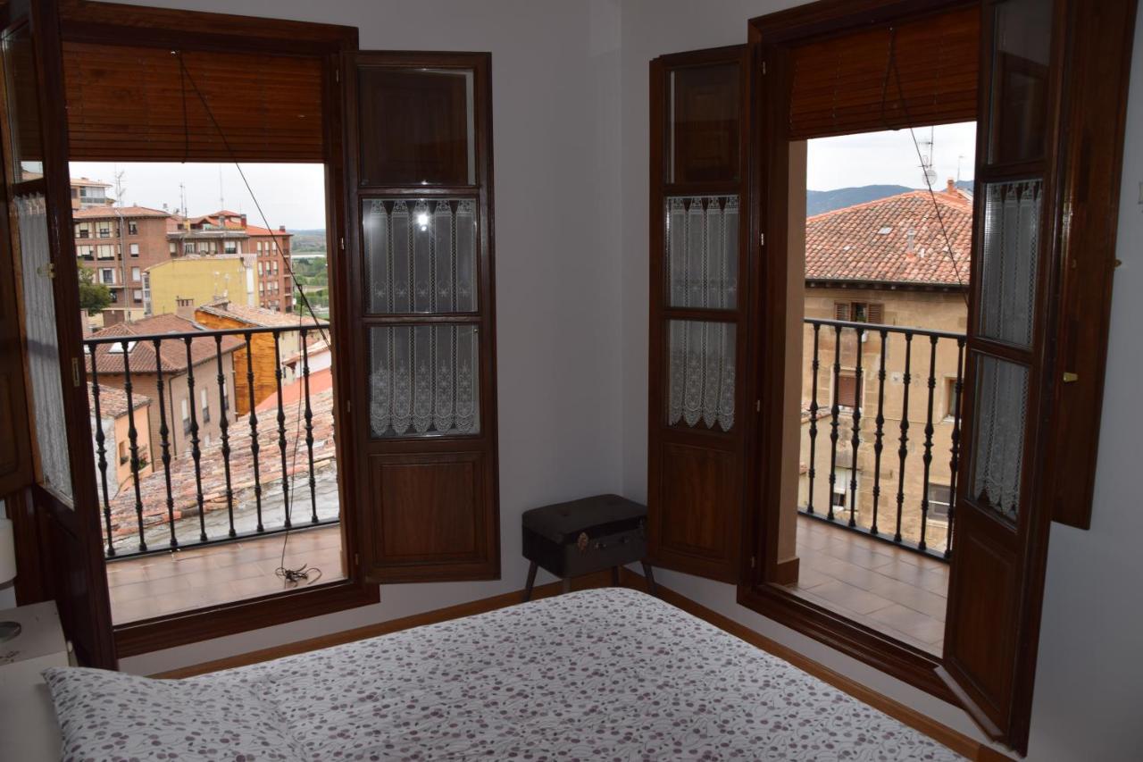 Apartamento Palacio De Las Sevillanas Haro Exterior photo