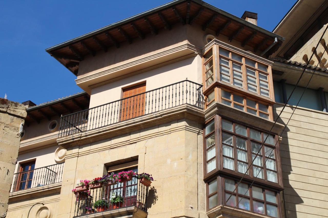 Apartamento Palacio De Las Sevillanas Haro Exterior photo
