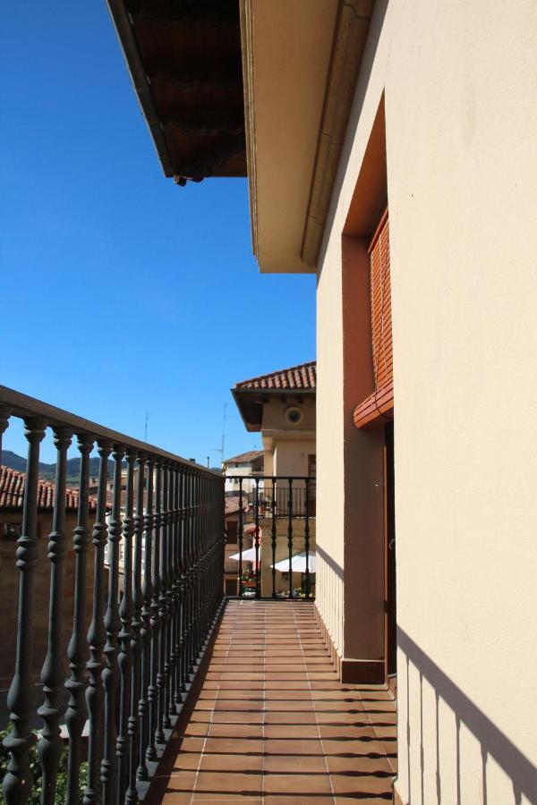 Apartamento Palacio De Las Sevillanas Haro Exterior photo